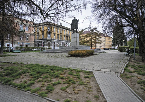 Plac Drzewny w przededniu remontu. Blisko podpisania umowy przetargowej