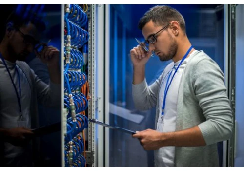 14 mld dol. na listwy zasilające dla data center