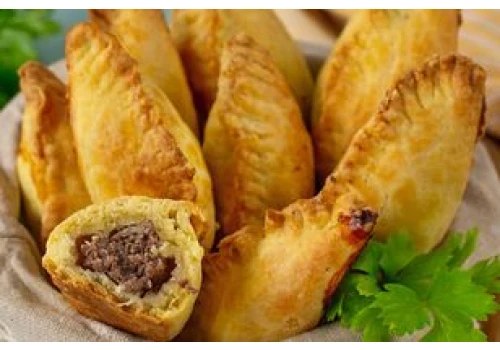 Zapomnij o zwykłych pierogach. Karaimskie kibiny są chrupiące i niewiarygodnie soczyste