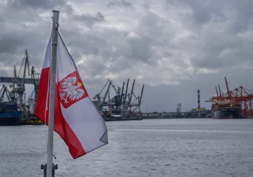 Co z polską banderą? – Sejm zaczyna prace nad ustawą. Kpt. ż.w. Tadeusz Hatalski komentuje projekt