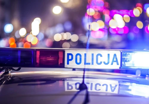 Kierowca Porsche śmiertelnie potrącił 21-latkę na pasach. Śledczy badają niepokojący wątek