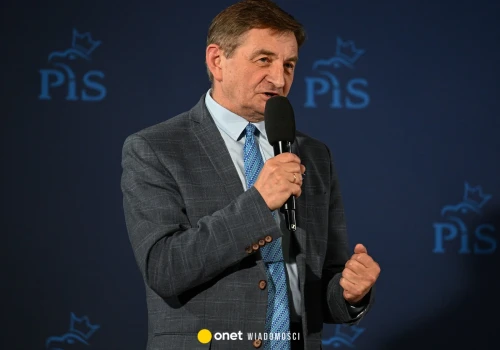 Marek Kuchciński zmienia zdanie po uwadze dziennikarki. Decyzja PiS zależy od Jarosława Kaczyńskiego