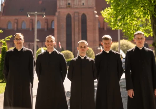 Święcenia prezbiteratu w pelplińskiej katedrze. Paweł Ginter z Nieżychowic przyjmie sakrament kapłaństwa