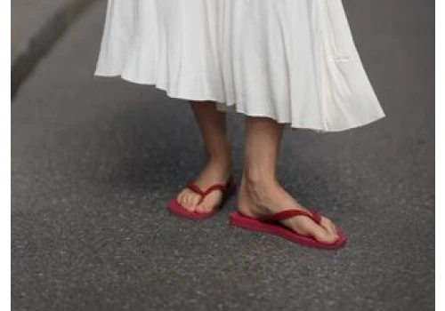 Za moment będą wszędzie. Wiemy, gdzie kupić ultramodne buty na lato