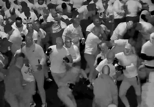 Zielona Góra. Bijatyka 120 kiboli na S3, to „ustawka”. Zatrzymano 35 osób, które usłyszały zarzuty