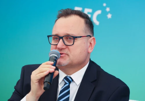 Czegoś takiego w Polsce jeszcze nie było. Nowa inwestycja energetyczna na potrzeby Kolei Dużych Prędkości