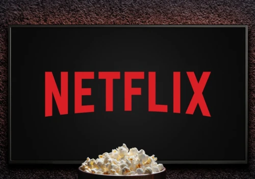 Netflix dodał jeden z najlepszych filmów wszech czasów. Zgarnął 8 Oscarów