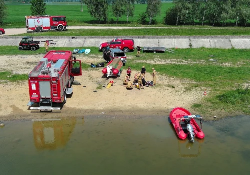 Sezon kąpielowy coraz bliżej. Strażacy ćwiczyli w Komorowie