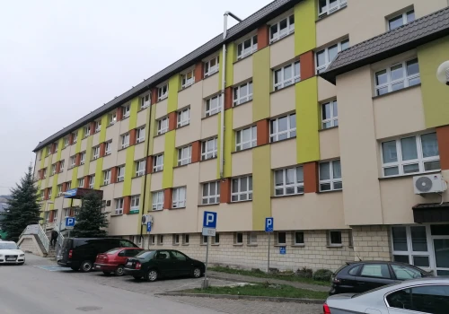 Pińczowski szpital wznawia przyjęcia