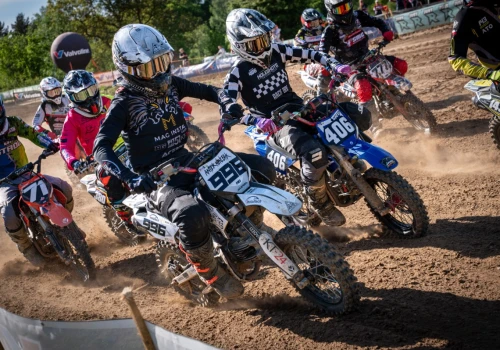 Pit Bike Off-Road: Mocne ściganie w Lidzbarku Warmińskim i rekord Junior RIDE
