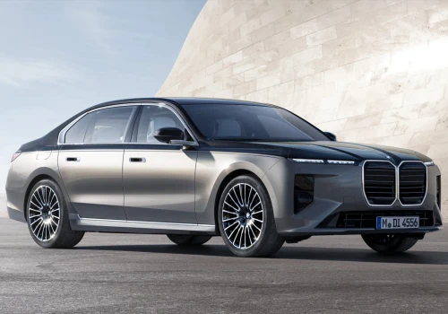 Nowe BMW serii 7 wycenione. 560 000 zł to wstęp do zabawy