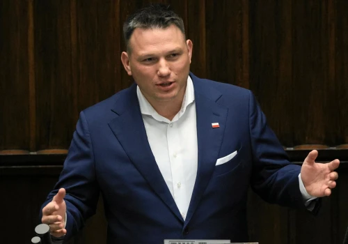 Komisja za uchyleniem immunitetu Mentzenowi. Chodzi o racę na Marszu Niepodległości