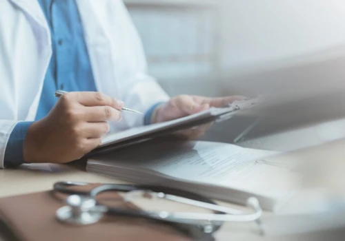Jak opłacić leczenie w Polsce z NHS? Czy Polacy mieszkający w UK mogą korzystać z polskich szpitali?