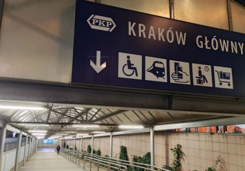 Kradzież w drogerii na Dworcu Głównym w Krakowie. 60-latka zatrzymana