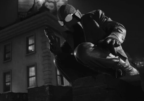 Spider-Noir tylko w czerni i bieli. Nie przełączajcie na kolorową wersję