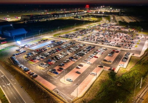 Lotnisko w Pyrzowicach zyskało dodatkowo 500 nowych miejsc parkingowych!
