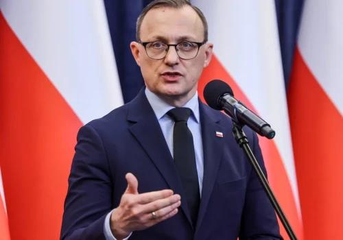 Leśkiewicz: Decyzja Zełenskiego jest skandaliczna, wymaga reakcji MSZ