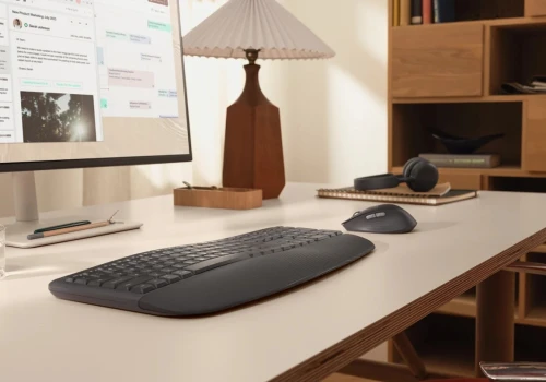 Logitech Signature Comfort Plus Combo MK880 – stanowisko pracy zdefiniowane na nowo