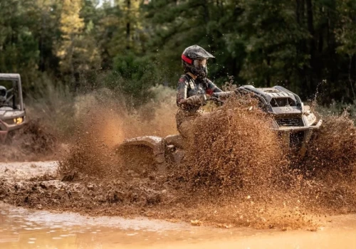 Can-Am Outlander - quad, który nie pyta, czy droga istnieje. On po prostu ją znajduje