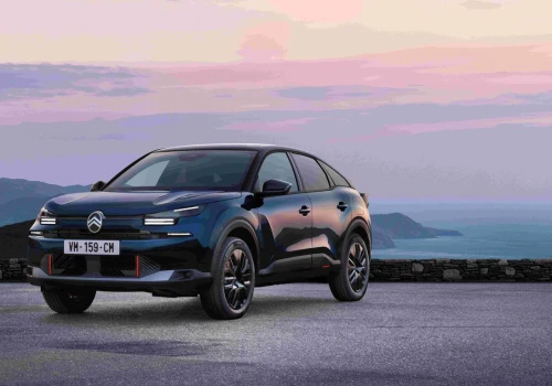 Stellantis wybrał jeden olej dla wszystkich, dotyczy także marek Fiat, Citroën, Peugeot i Alfa Romeo