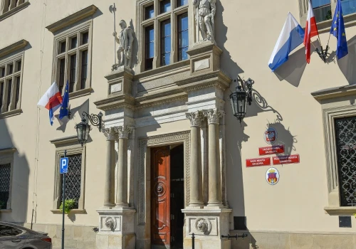 Kontrakt widmo w krakowskim magistracie. Znika człowiek Miszalskiego