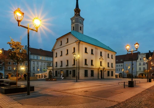 Krótko po Kuchennych Rewolucjach lokal jest na sprzedaż. Pierwsza Polka zakończyła swój żywot