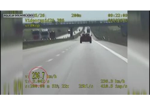 Jechał jak na Autobahnie. Podróż Niemca przerwała polska policja