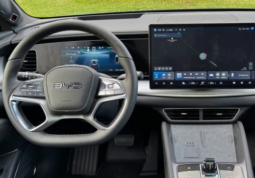 BYD bierze odpowiedzialność za wypadki. Producent zapłaci za błędy systemu