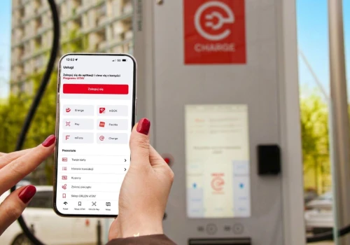 Ładowanie auta i benefity dla kierowców elektryków w jednym miejscu – ORLEN rozwija aplikację VITAY