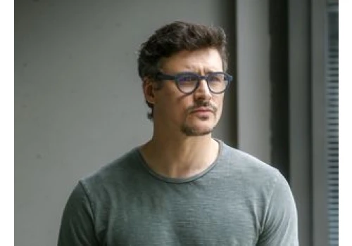 Musiał grać w dniu śmierci ojca. 