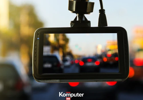 Szukasz kamerki samochodowej? Te wideorejestratory kupują Polacy