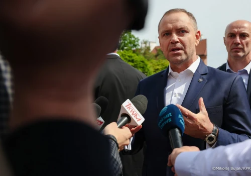 Prezydent RP krytycznie o decyzji Wołodymyra Zełenskiego. „Dostarczył wiele tlenu rosyjskiej propagandzie”