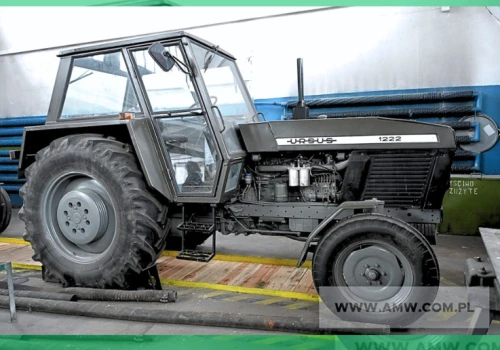 Wojskowy Ursus 1222 na przetargu w AMW. Klasyk z armii już od 25 tys. zł