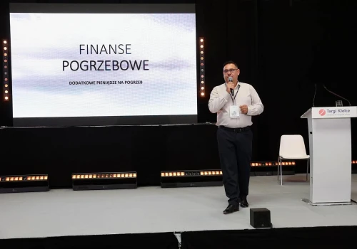 Nie tylko 7000 zł. Jakie dodatkowe świadczenia mogą przysługiwać rodzinom po śmierci bliskiej osoby?