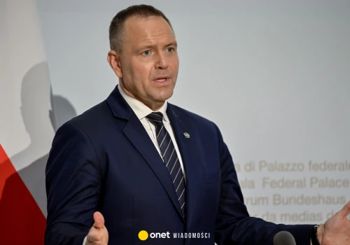 Prezydent grozi odebraniem orderu Zełenskiemu. Politolog komentuje. 