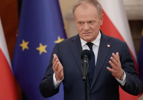 Tusk alarmuje po słowach Miedwiediewa. 