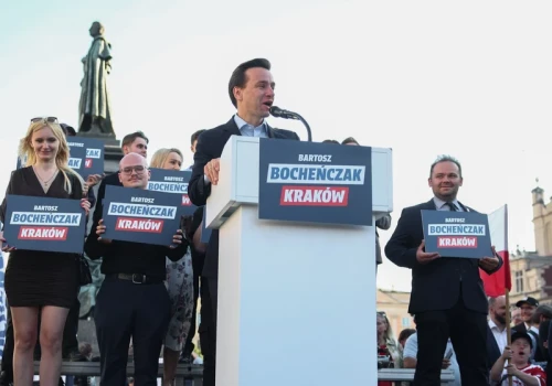 Czarnek z propozycją dla Konfederacji. Bosak sprowadził go na Ziemię