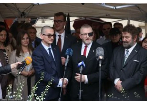 Braun ogłosił kandydata w Krakowie. Chce zwolnień w urzędzie miasta
