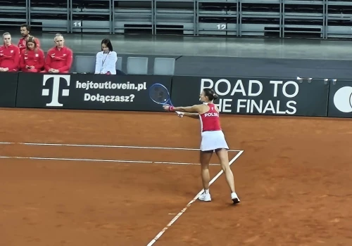 Tenis ziemny: Magda Linette i Julija Starodubcewa kończą przygodę w Paryżu