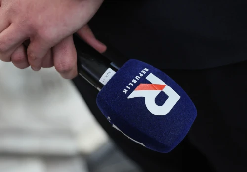 Problemy TV Republiki. Szukają stażystów. 