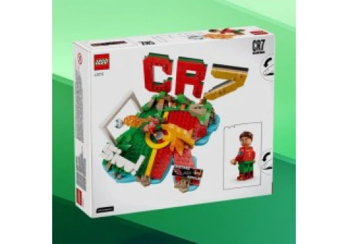 LEGO Editions Cristiano Ronaldo piłkarskie momenty za 85 zł (cena katalogowa 124,99 zł) w Amazon PL