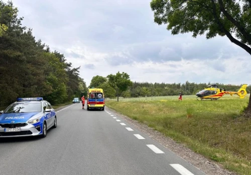 Śmigłowiec LPR lądował pod Rawą Mazowiecką. 11-latka potrącona przez samochód