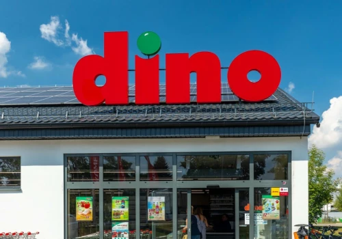 Kontrowersyjny produkt wraca do Dino. Inne sklepy już dawno wycofały go na stałe, sieć tłumaczy się kosztami