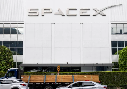 SpaceX pod ostrzałem. Część inwestorów instytucjonalnych odrzuca udział w gigantycznym IPO