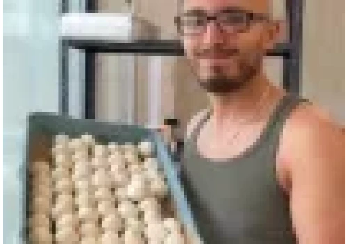 Firma od serwerów... lepi pierogi i udaje kraftową manufakturę