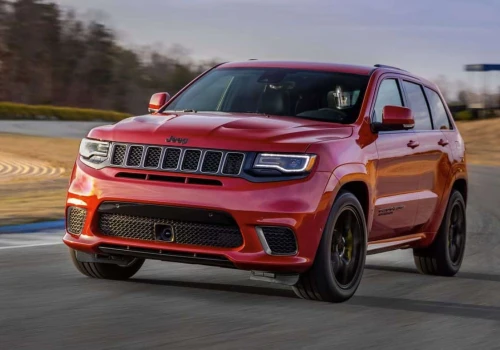 419.035 samochodów marki Jeep do serwisu. Powodem poduszki powietrzne