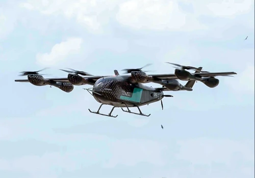 Eve Air zakończyła testy zawisu i lotów przy małych prędkościach