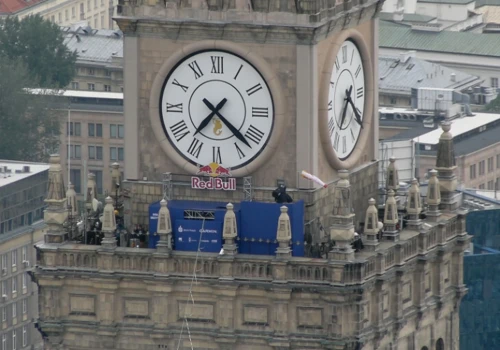 Spacer po linie w centrum  Warszawy. Od PKiN do Varso Tower