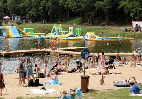 Nowe zasady urlopu wypoczynkowego. Niektórzy zyskają 6 dodatkowych dni wolnego