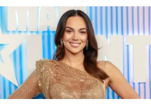 Paulina Krupińska w kremowym total looku. Jak nosić trend 